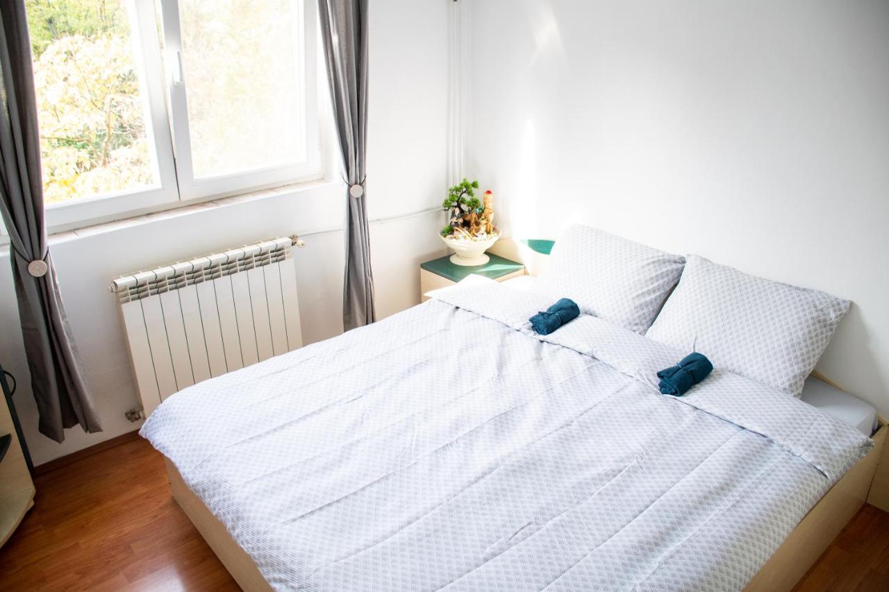 Family-Friendly Apartment Oradea Luaran gambar